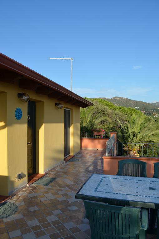 Terrazza Sul Golfo Degli Angeli Capitana Exterior foto