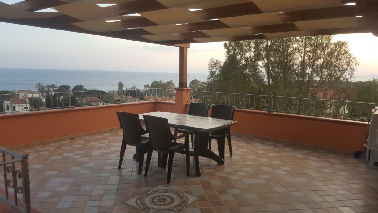 Terrazza Sul Golfo Degli Angeli Capitana Exterior foto